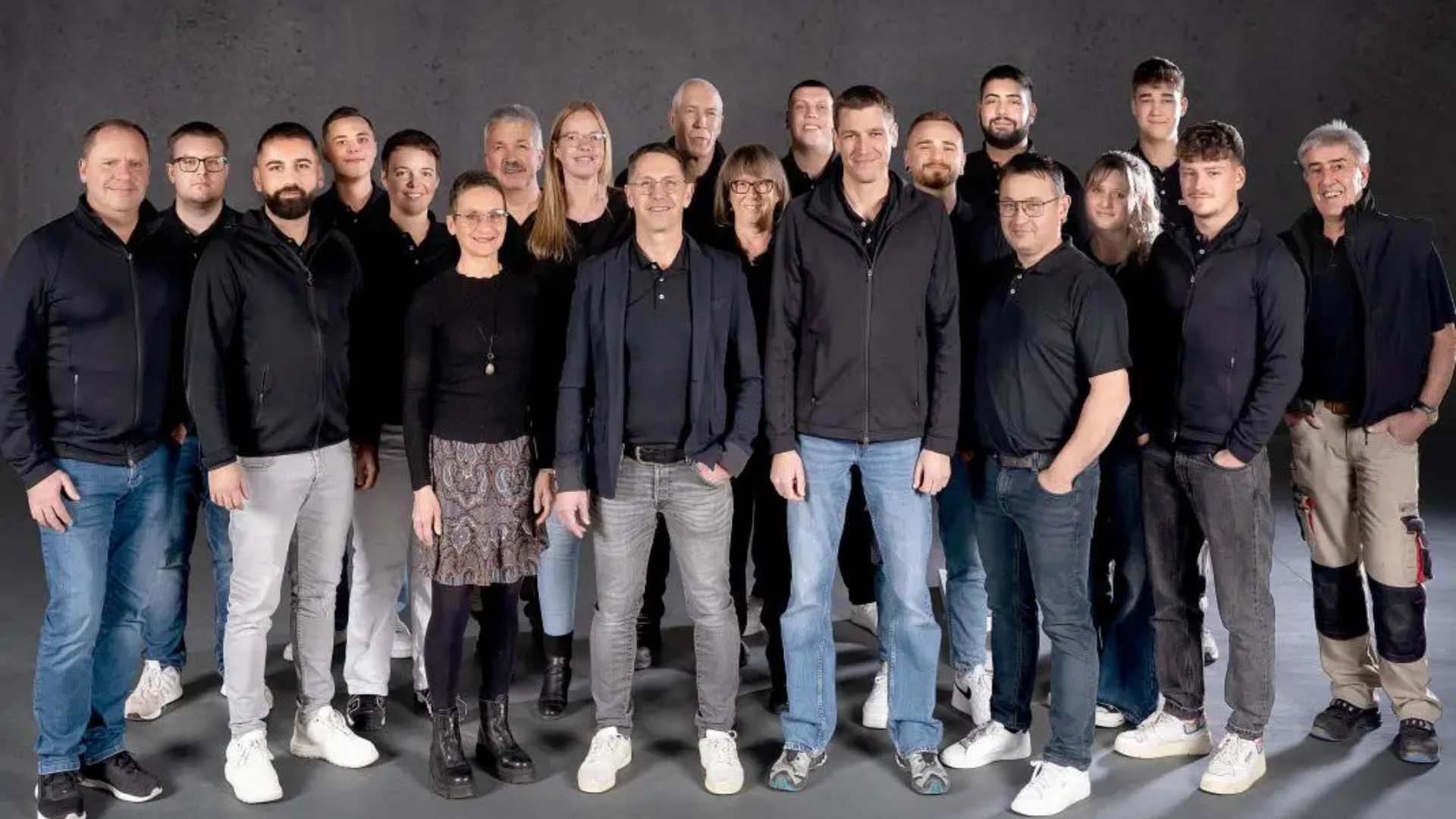 Team für komplette Büroeinrichtung und Büroplanung